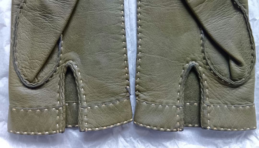 ❀LOEWE ❀オリーブグリーン レザー手袋　サイズ ７1/2