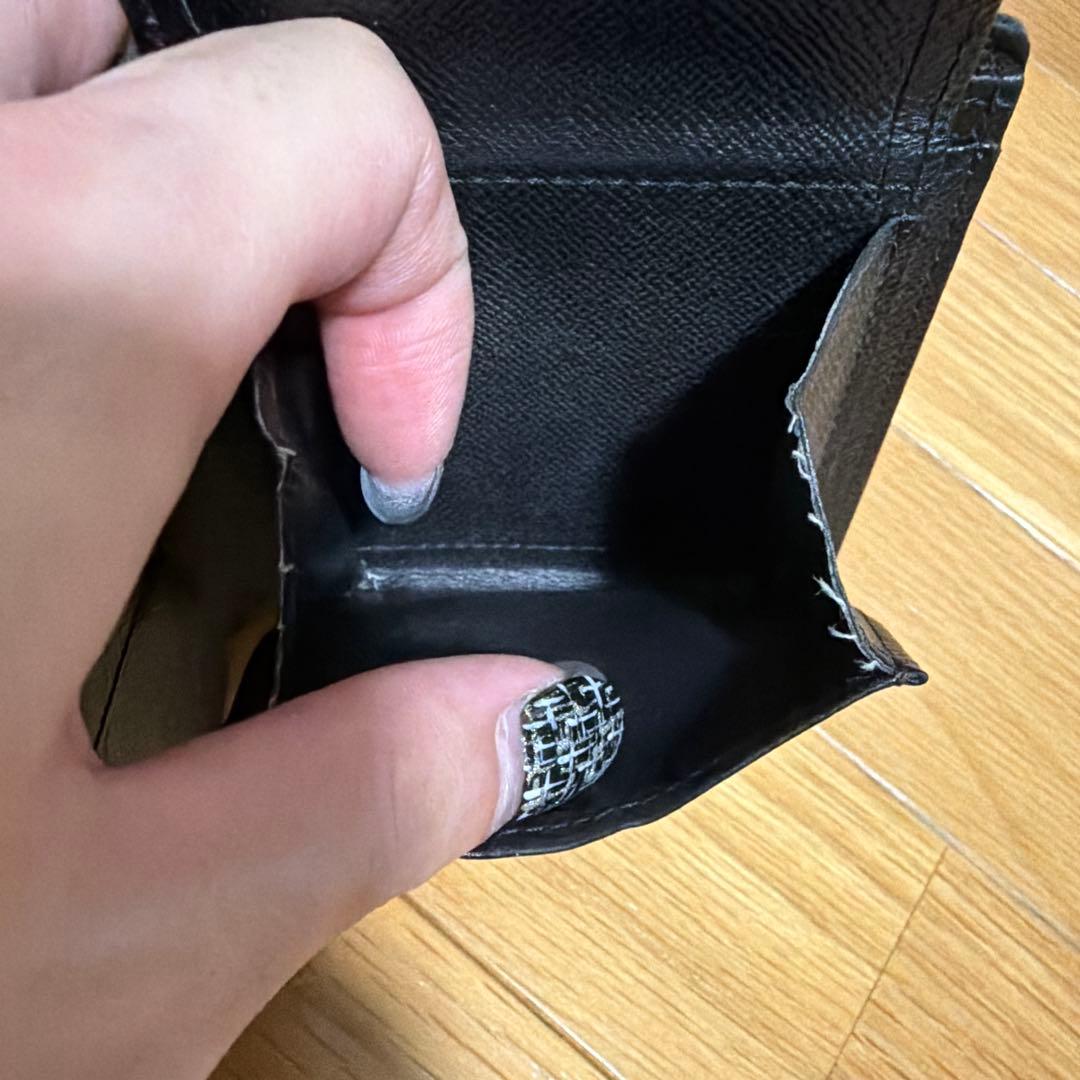 ルイヴィトン　二つ折り財布　ダミエ