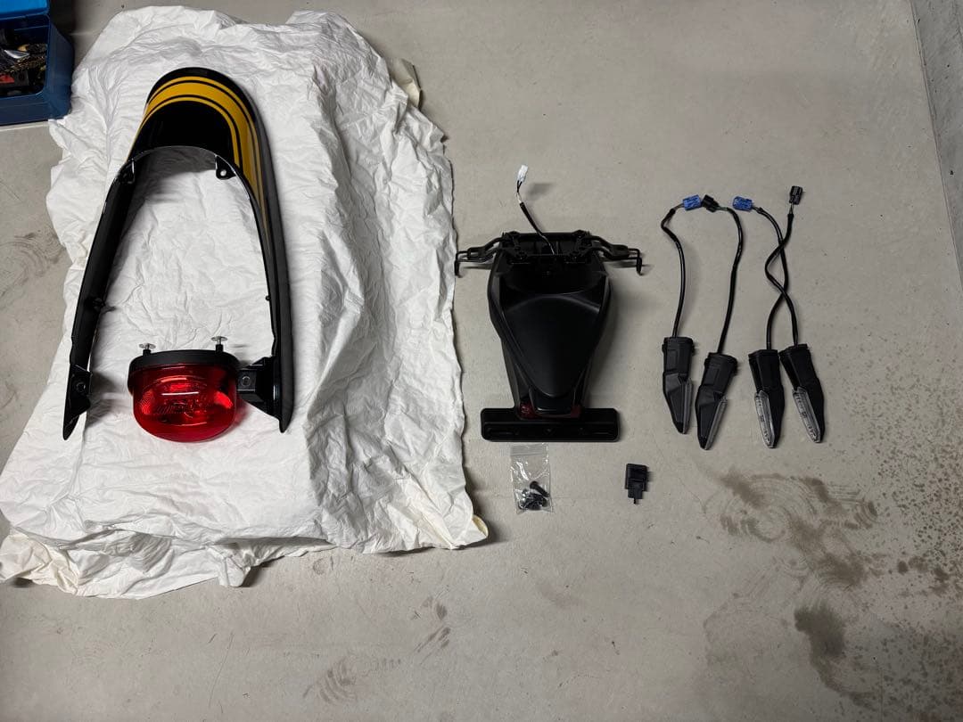 z900rs se 純正テール　セット