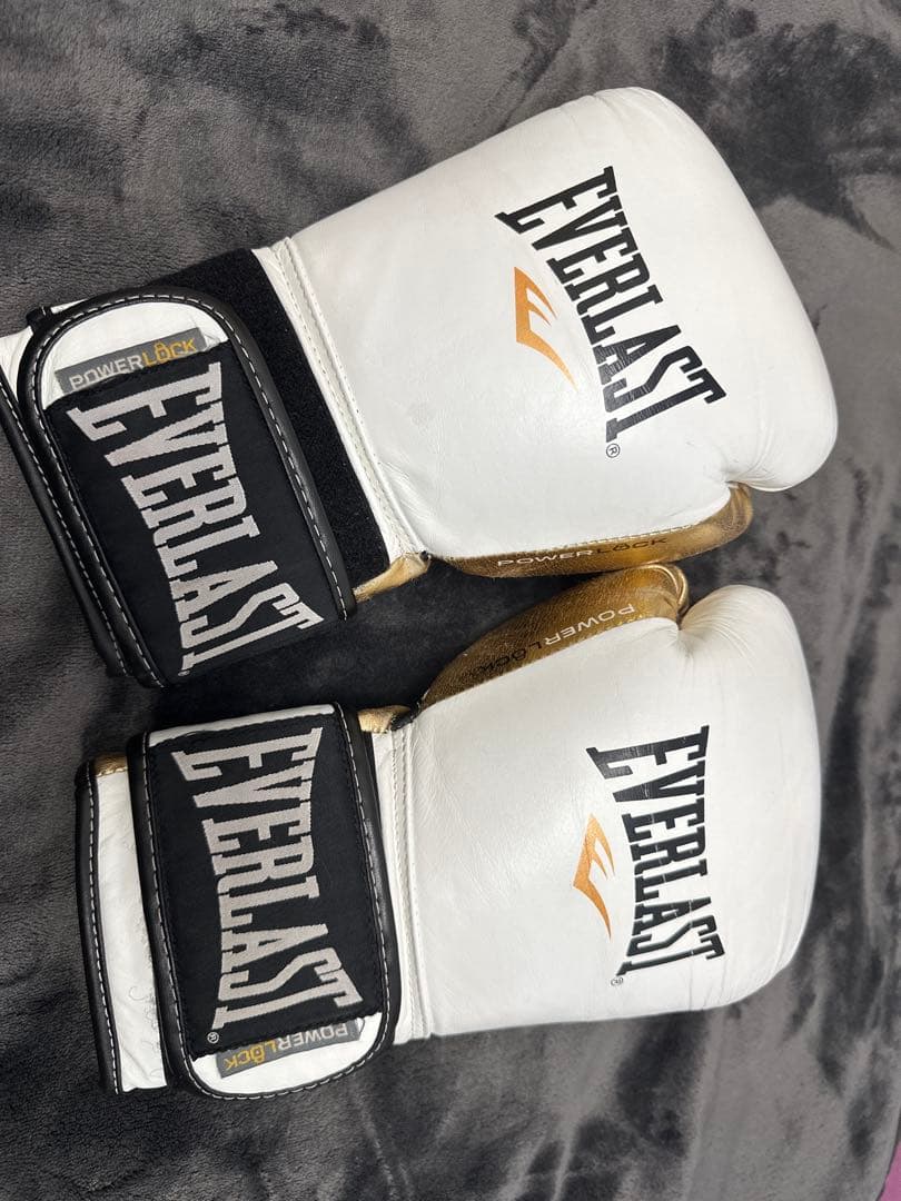 ボクシング EverlastPowerlock Boxing Gloves