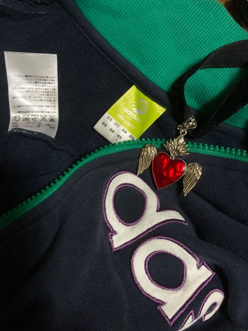 レアデザインadidas3本線 y2k綿トラックジャケットビックロゴグランジ平成