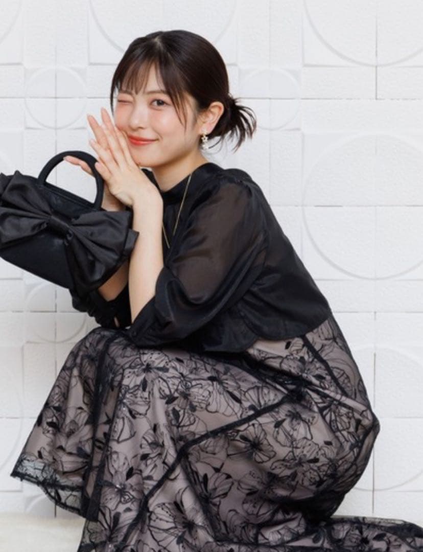 formforma パーティドレス シアーブラウス×スパンコール刺繍ドレス