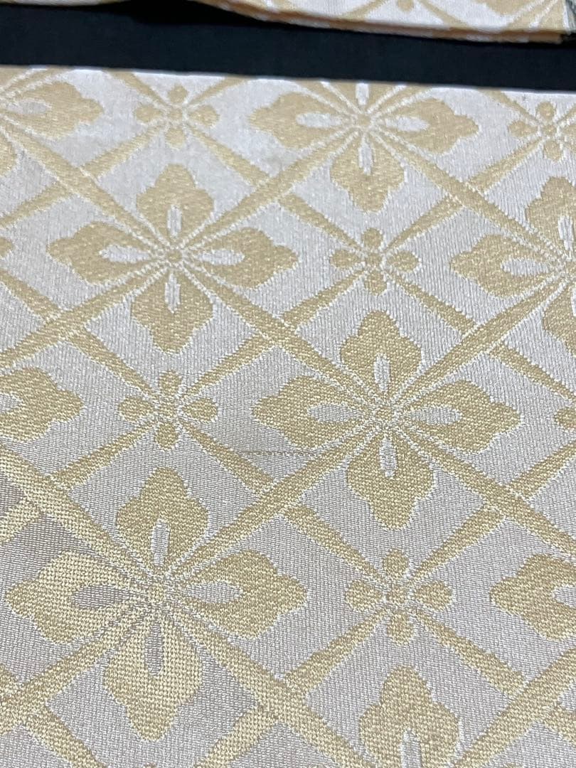 九寸名古屋帯 正絹 唐織 花菱 横段 未使用 イ6346