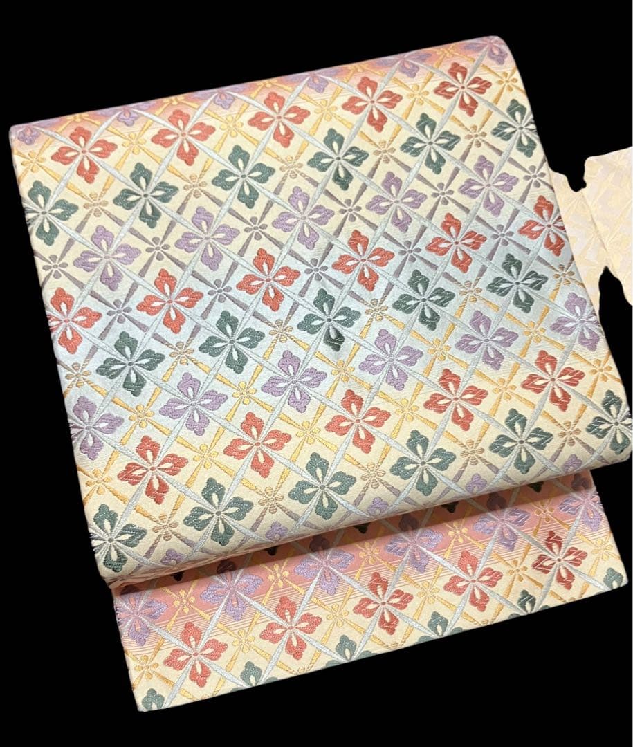 九寸名古屋帯 正絹 唐織 花菱 横段 未使用 イ6346