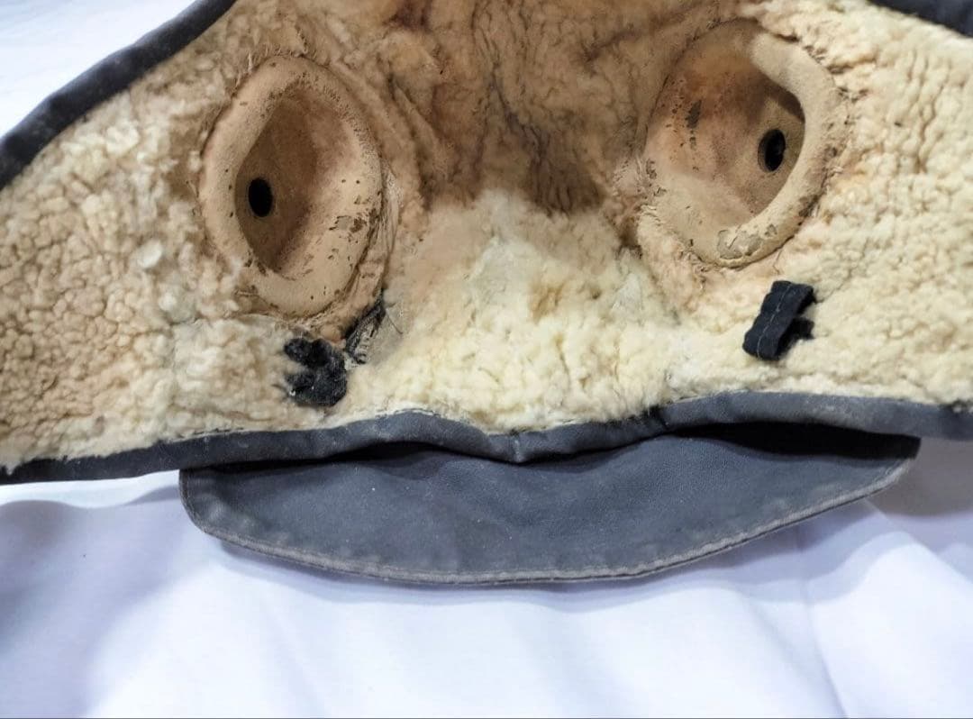 ロシア軍 ソ連軍 放出品 79年製 戦車ヘルメット 冬用 サイズ2