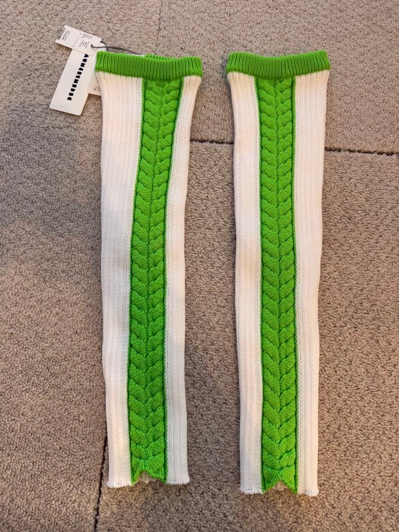 DECEMBER ☆編み込みデザイン レッグウォーマー