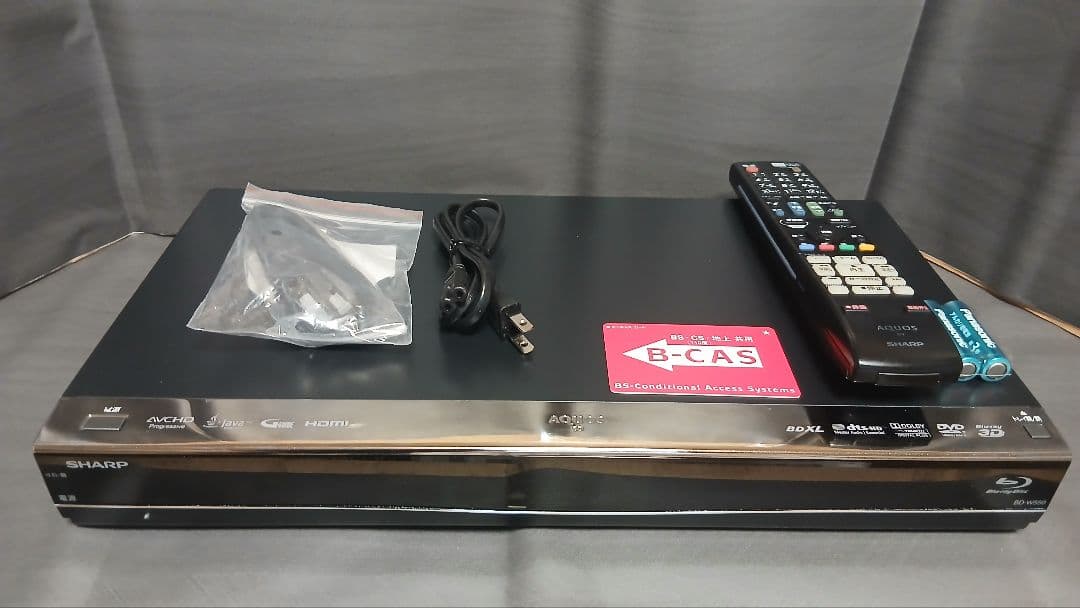 500GB シャープ AQUOS BDレコーダー☆BD-W550☆リモコン付