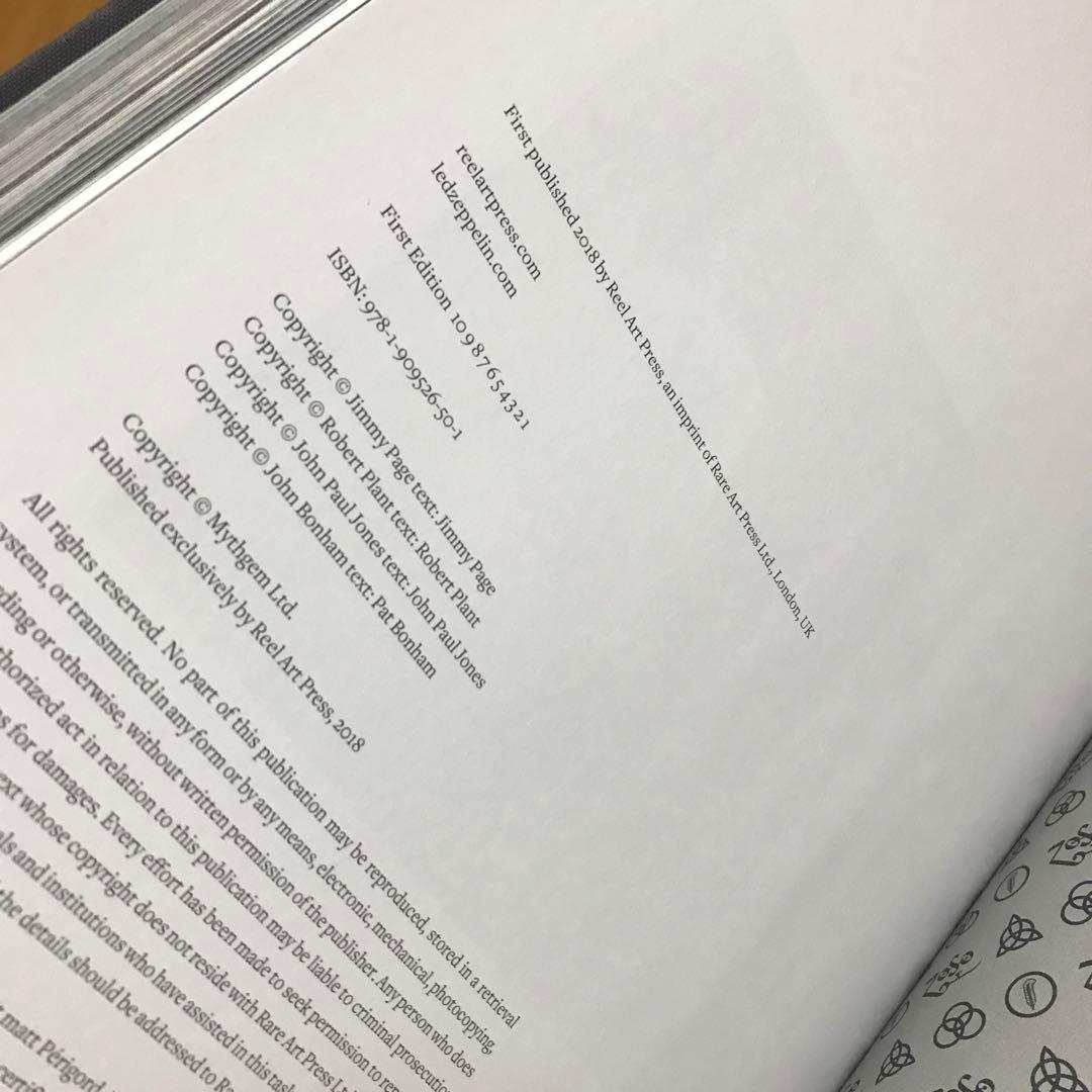 LED ZEPPELIN BY LED ZEPPELIN 洋書　英語版