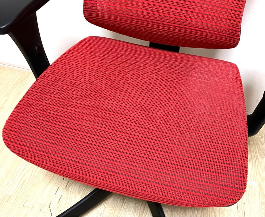 美品 送料無料 エルゴヒューマン スマート アームレスト ジャケットハンガー付き