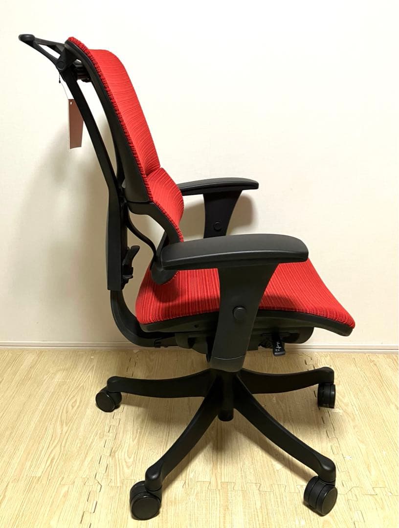 美品 送料無料 エルゴヒューマン スマート アームレスト ジャケットハンガー付き