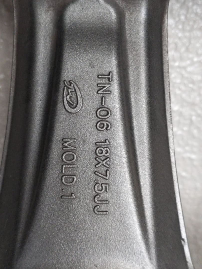 kuo TOM'S TN-06 18インチホイール