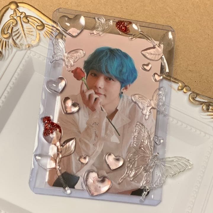 【蕾のラメ色増えました】トレカケース デコ 硬質ケース レジン ハンドメイド