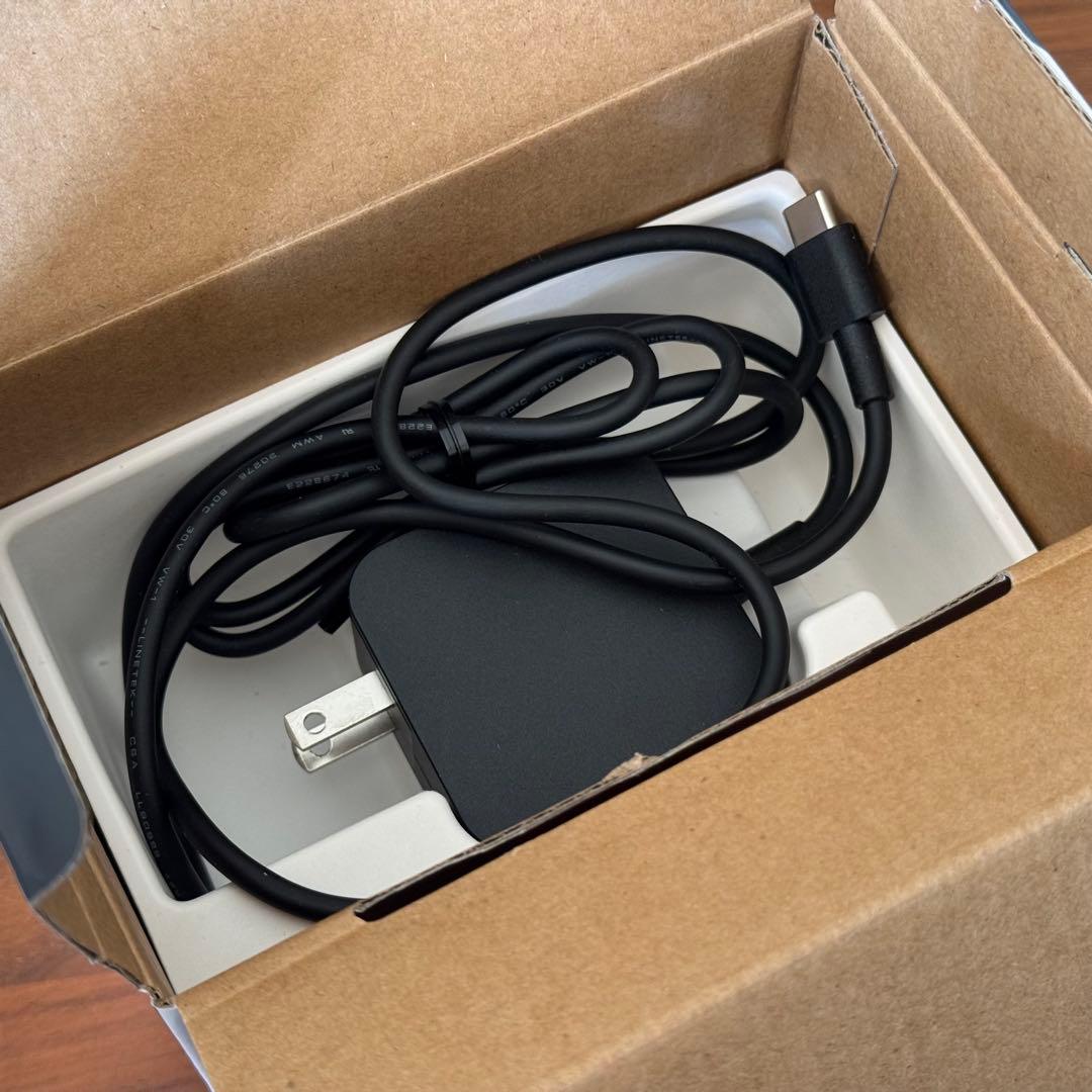 【美品】Steam Deck Dock 純正 Valve スチームデック ドック