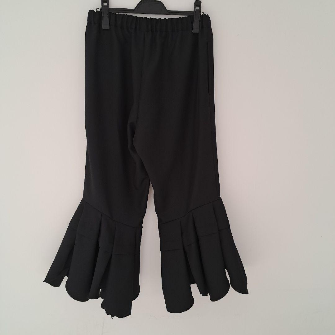２０２４年　秋冬　コム・デ・ギャルソン期中フリルパンツ