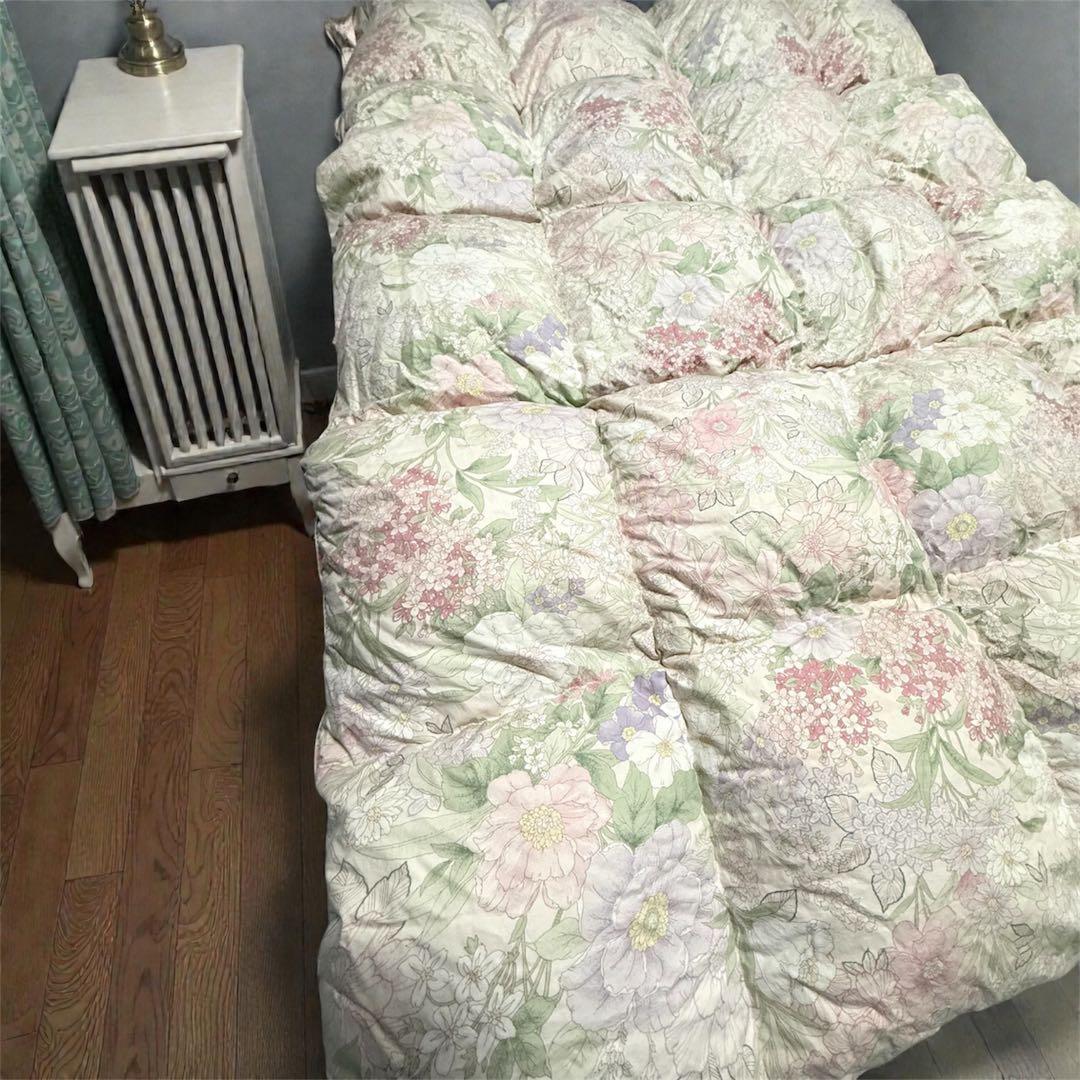 西川　シングル　冬用羽毛布団 花柄 150x210cm