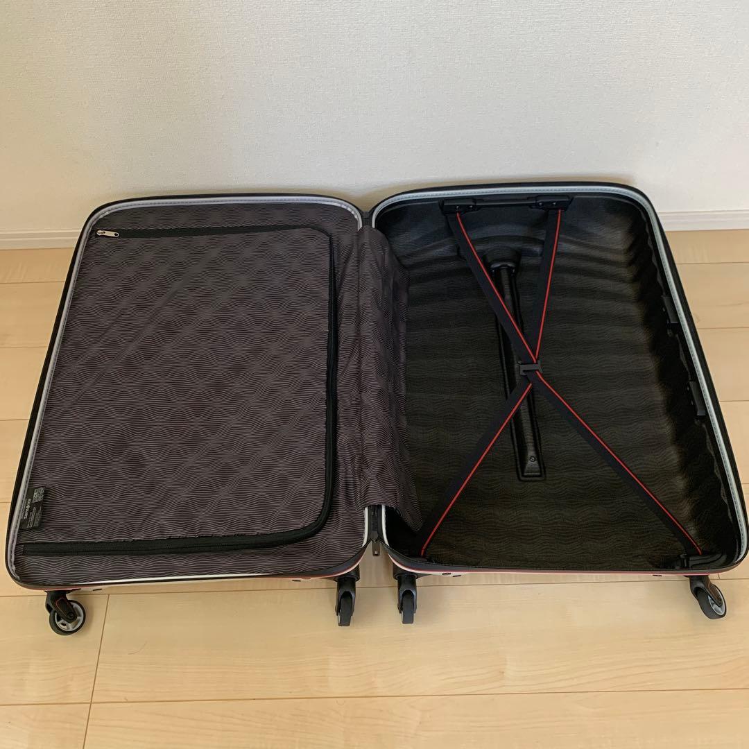 サムソナイト　防水超軽量ライトショック スポーツ 機内預け無料預け入れ最大サイズ