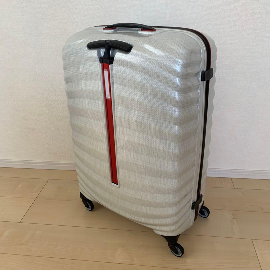 サムソナイト　防水超軽量ライトショック スポーツ 機内預け無料預け入れ最大サイズ