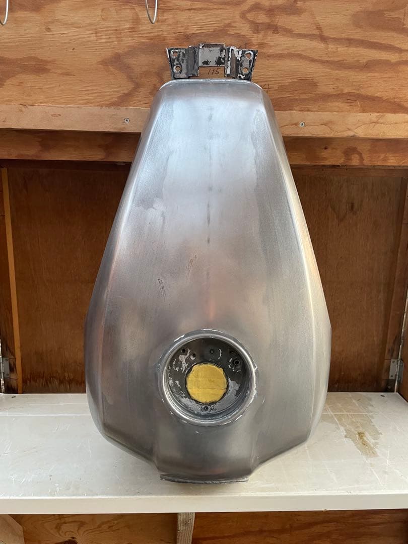 〖送料無料〗XJR400 4HMガソリンタンク 塗装ベース