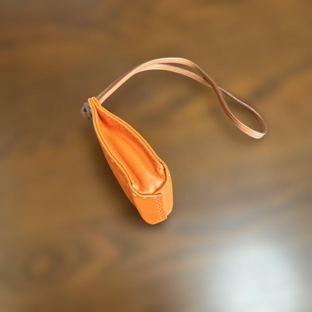 ラ*】様 HERMES レザー チャーム オレンジ