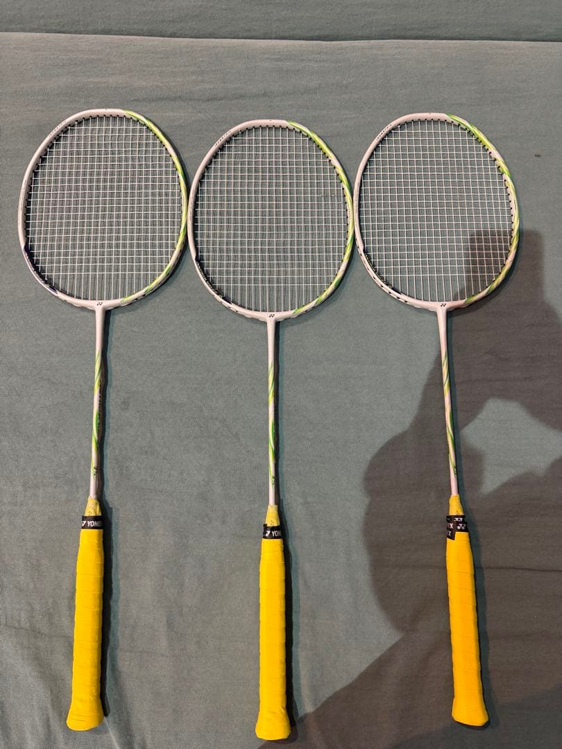 4UG6 3本 アストロクス100ZZ VA AX100ZVA