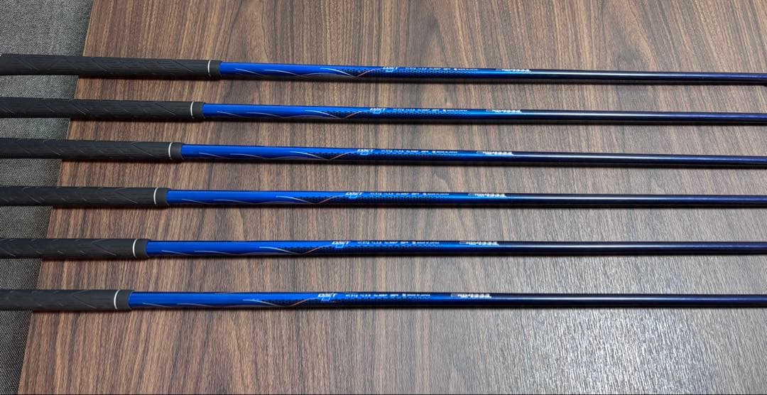 ゼクシオ10 アイアン６本セット（5〜P）