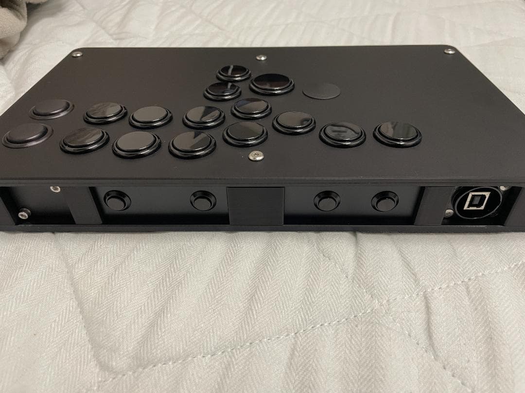 【Brook】OneFRAME使用 くろまき工房 薄型傾斜レバーレス アケコン