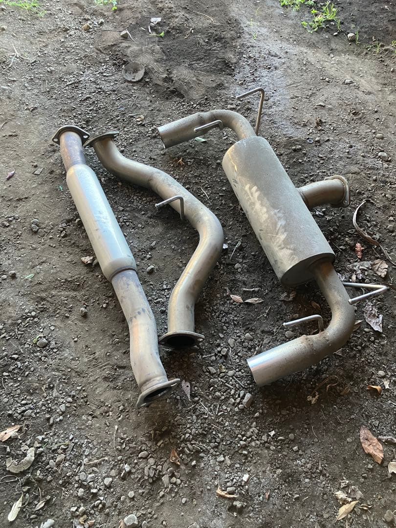 インプレッサ　GRB メーカー不明　マフラー