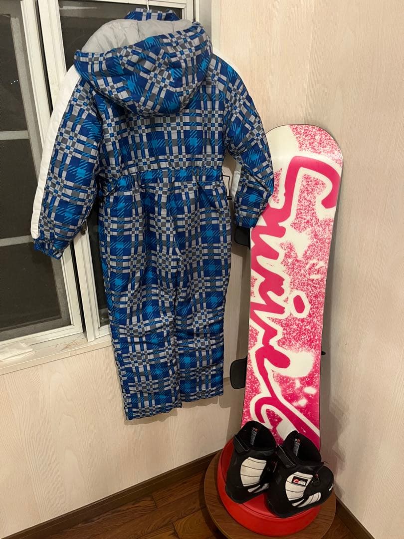 4点セット！ボード111cm&ブーツ21.5cm&ウェア120サイズ