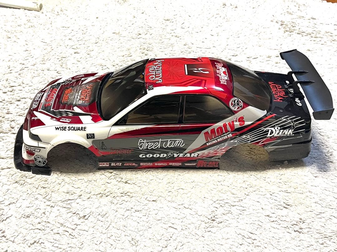 希少　ヨコモ製旧型100マークⅡ Kazama Auto バイナル仕様ボディ