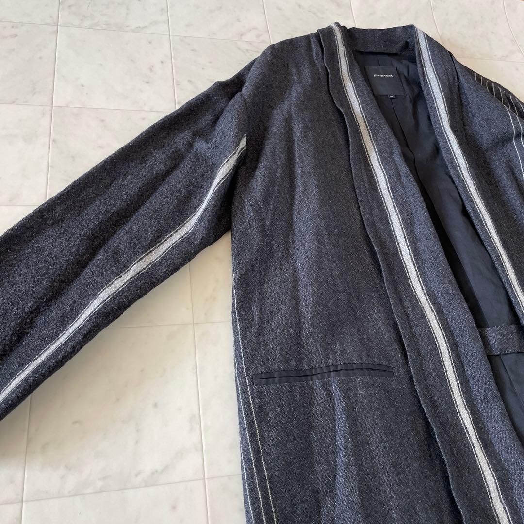 パドカレ チャコール 春まで使えるコート 軽い