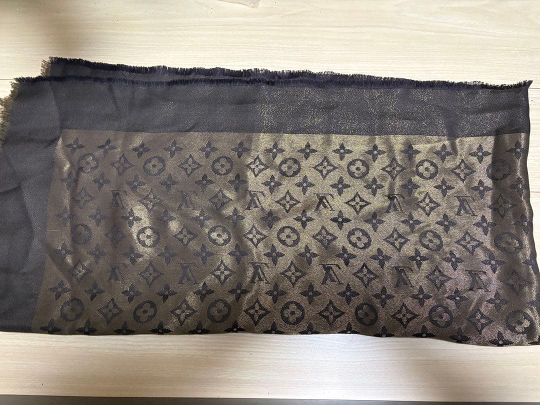 Louis Vuitton モノグラム ストール
