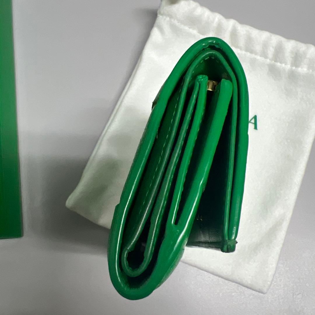 BOTTEGA VENETA ボッテガべネタ財布　イントレチャートカセット