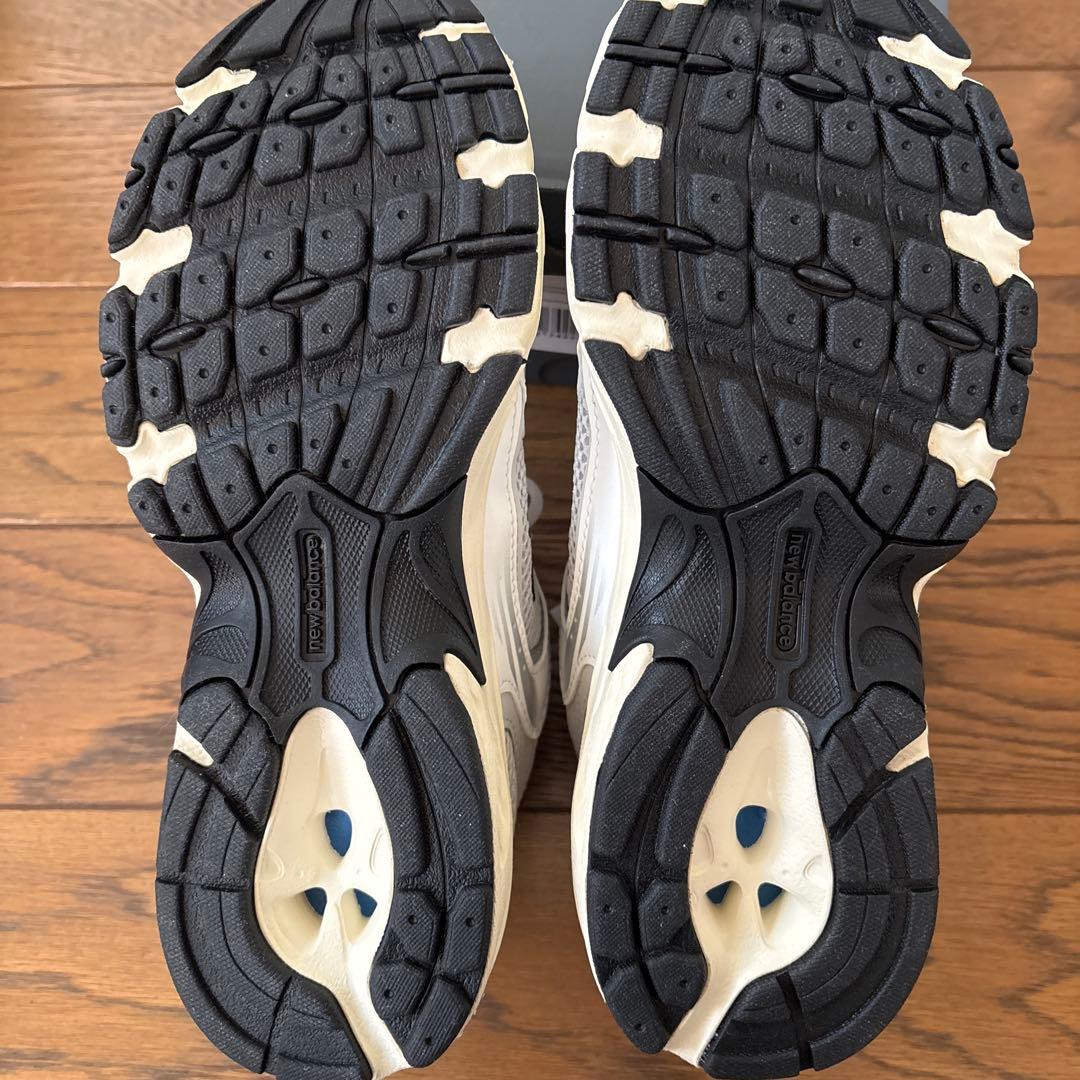 最終値下げ【新品未使用品】NewBalance MR530TAシルバー 24.5