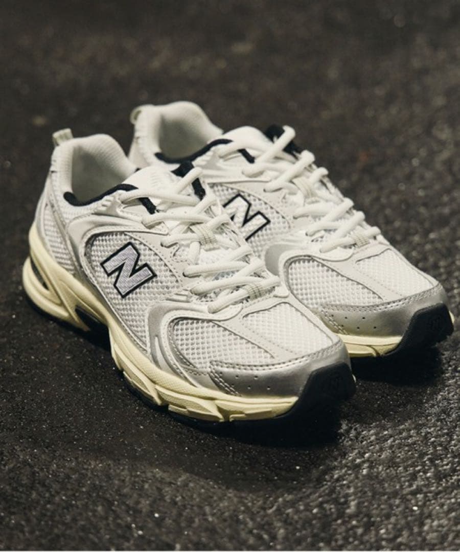 最終値下げ【新品未使用品】NewBalance MR530TAシルバー 24.5