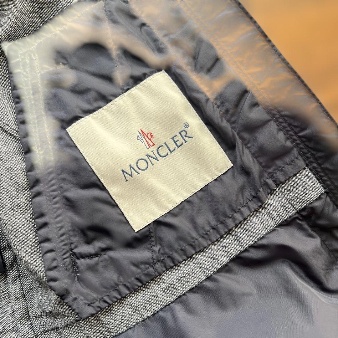 確約済み モンクレール　フリル付きジャケット