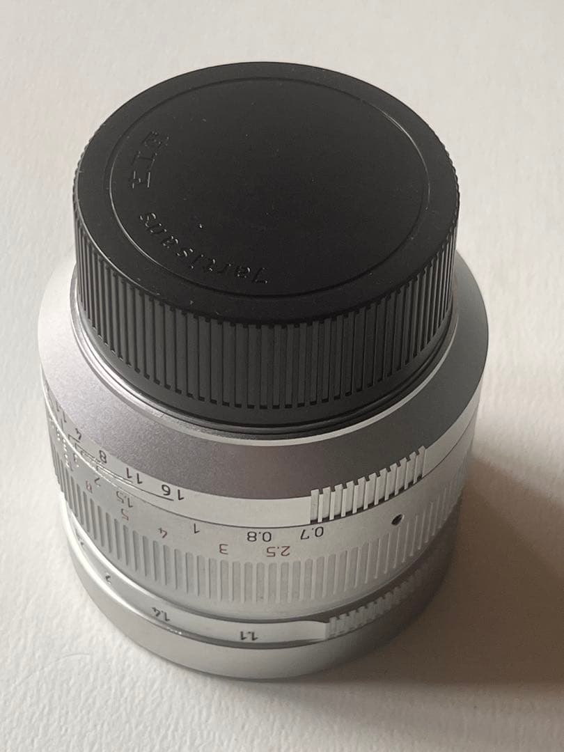 7Artisans 50mm f/1.1 レンズ