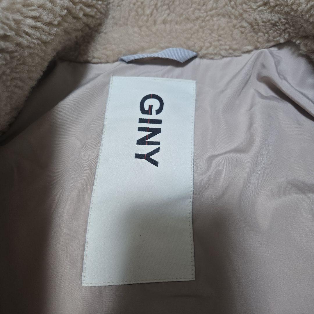 美品 GINY ベージュファーコート