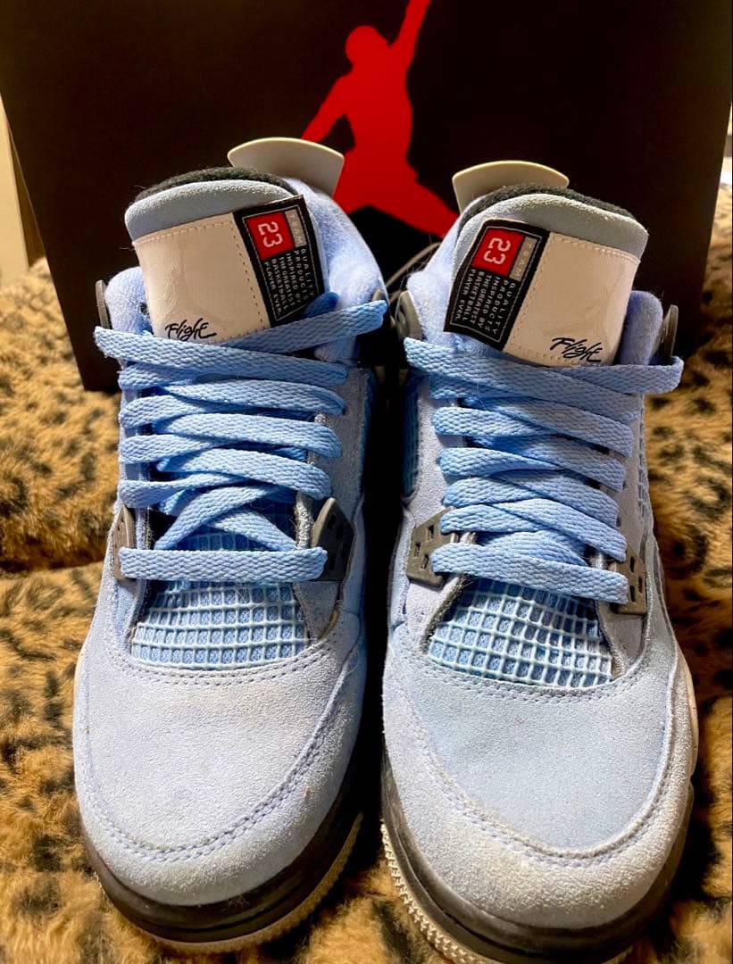 靴 NIKE AIR JORDAN 4 RETRO UNIVERSITY BLUE