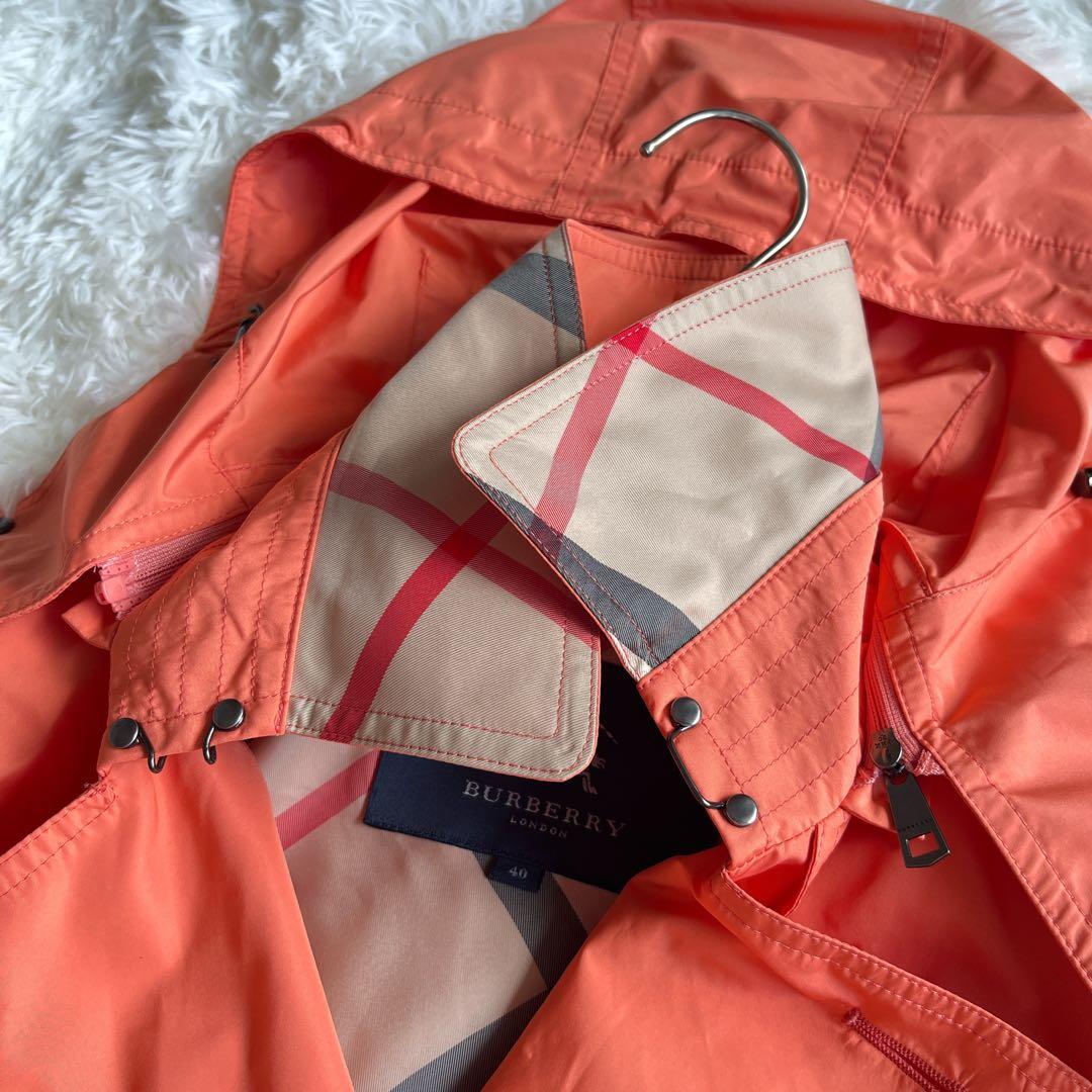 極美品　バーバリー　撥水加工　オレンジ　多機能ハーフコート　ベルト　フード