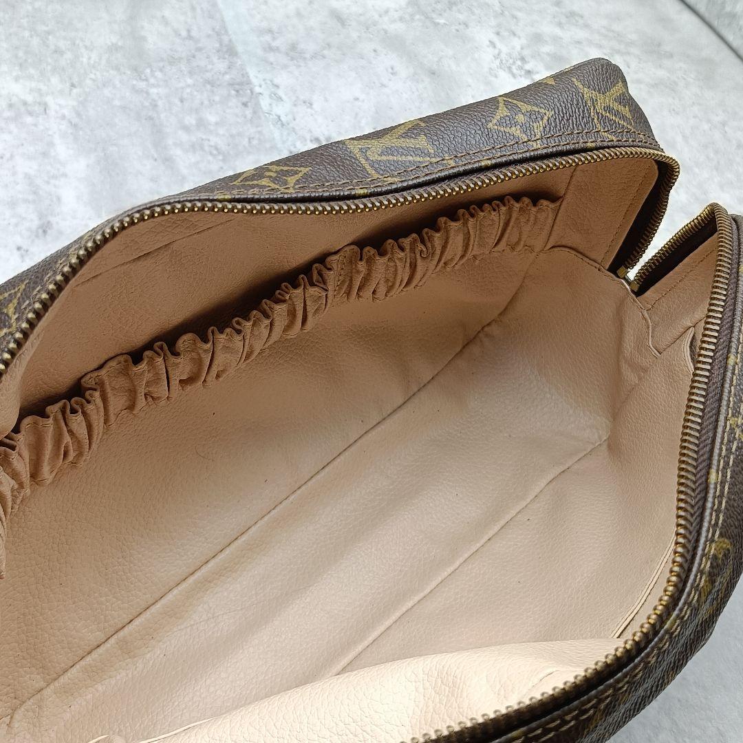 美品 ヴィトン トゥルーストワレット28 クラッチバッグ モノグラム