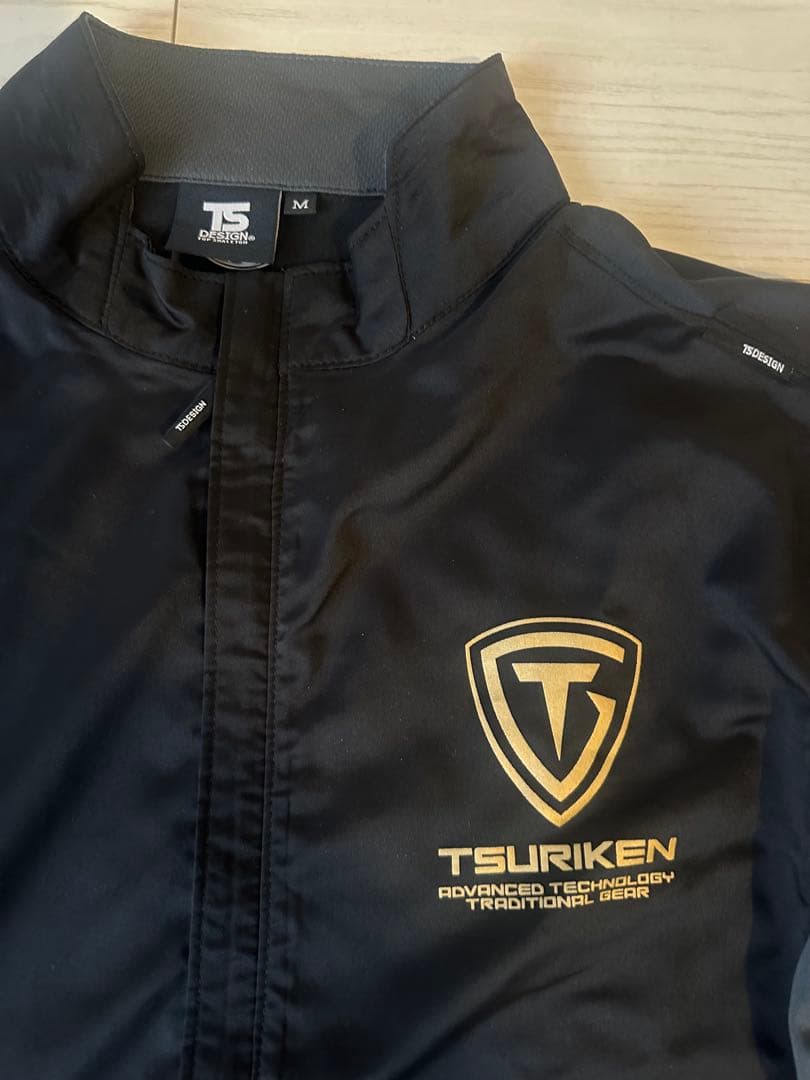 釣研　ストレッチジャケット(M) ウェア美品 ツリケン