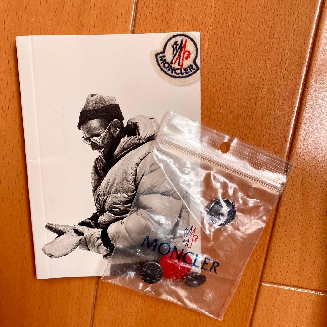 MONCLER TIB GILET ダウンベスト　光沢あり