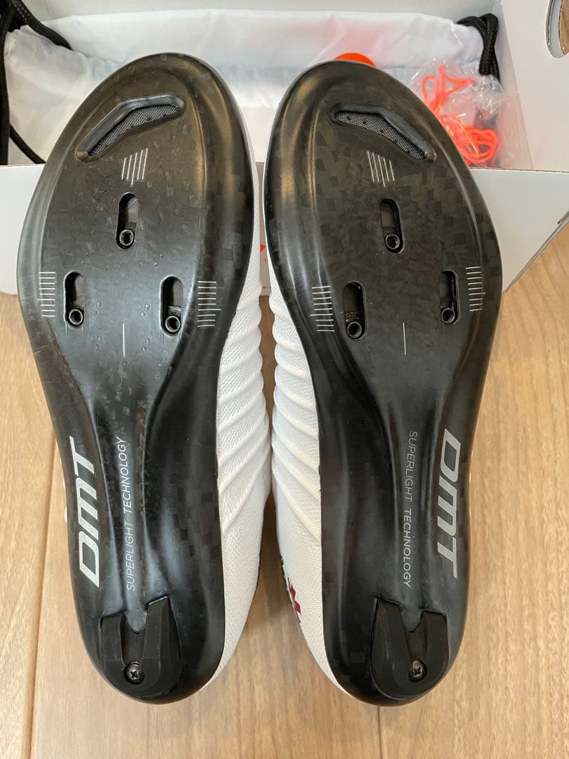 DMT POGI'S SUPERLIGHT 41 ホワイト