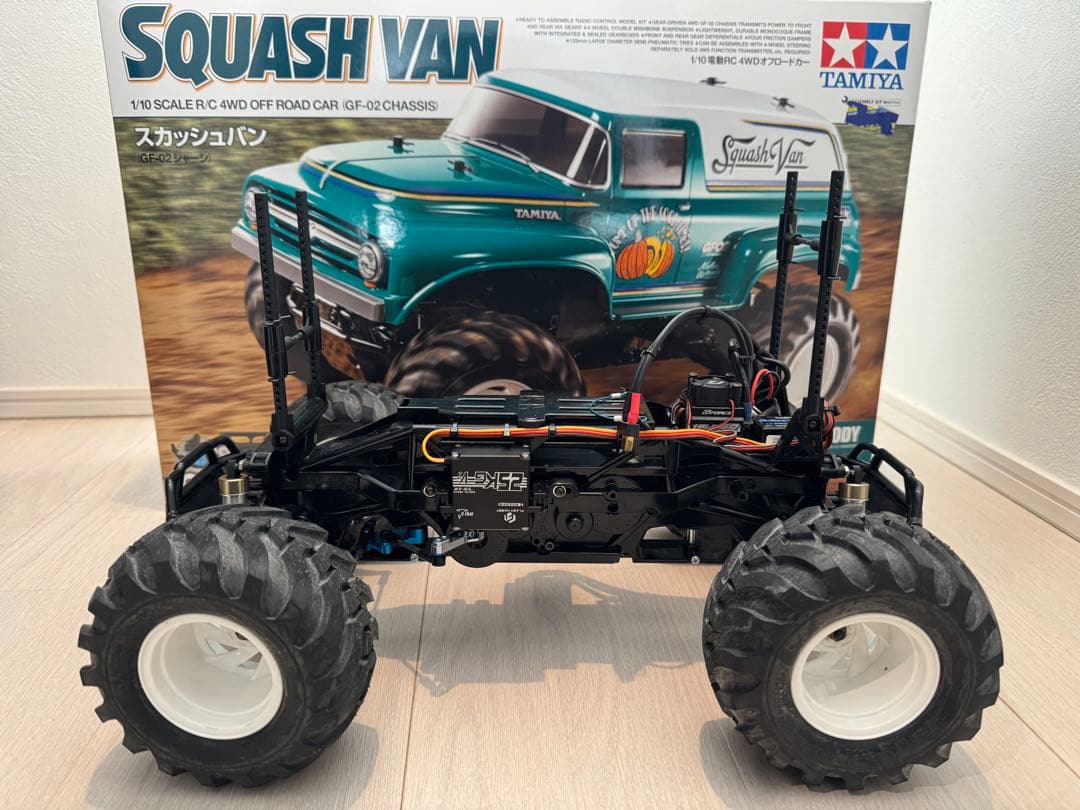 TAMIYA SQUASH VAN 1/10 RCカー　完成品
