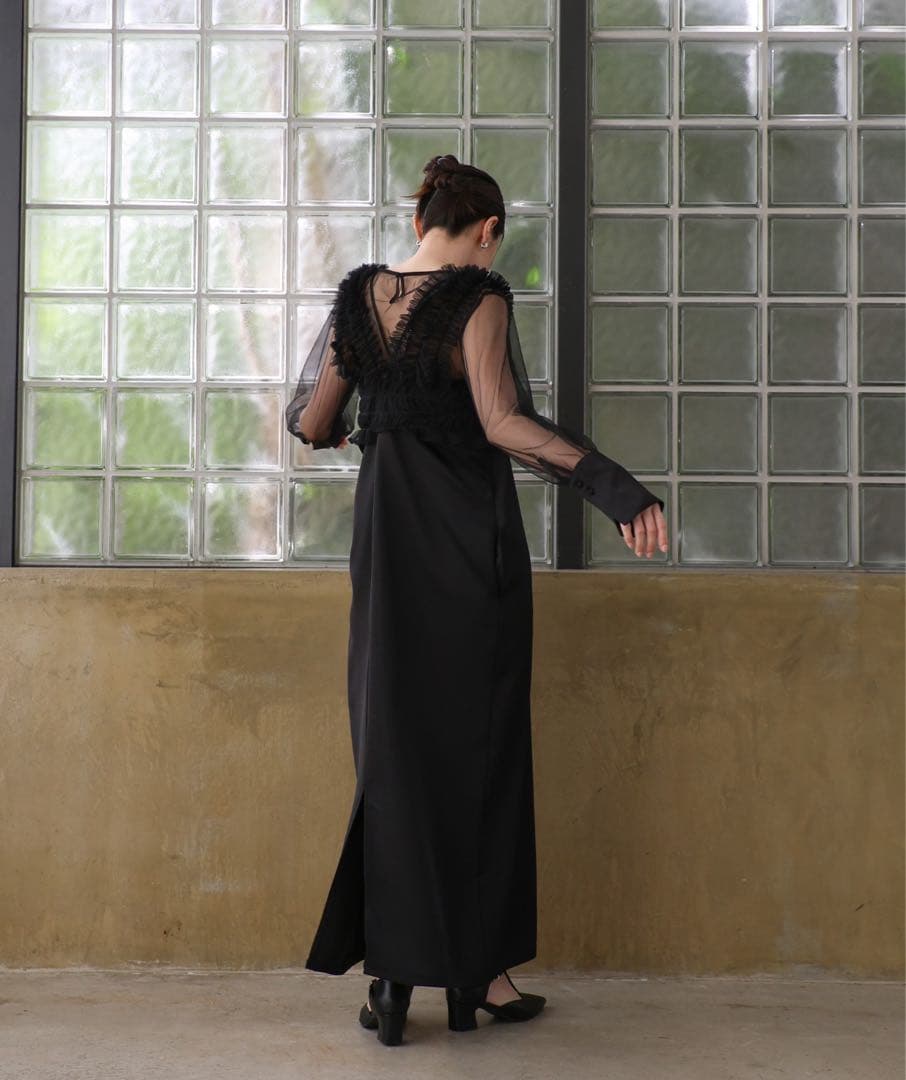 【オケージョン/結婚式】フリルトップスサテンキャミワンピースセット