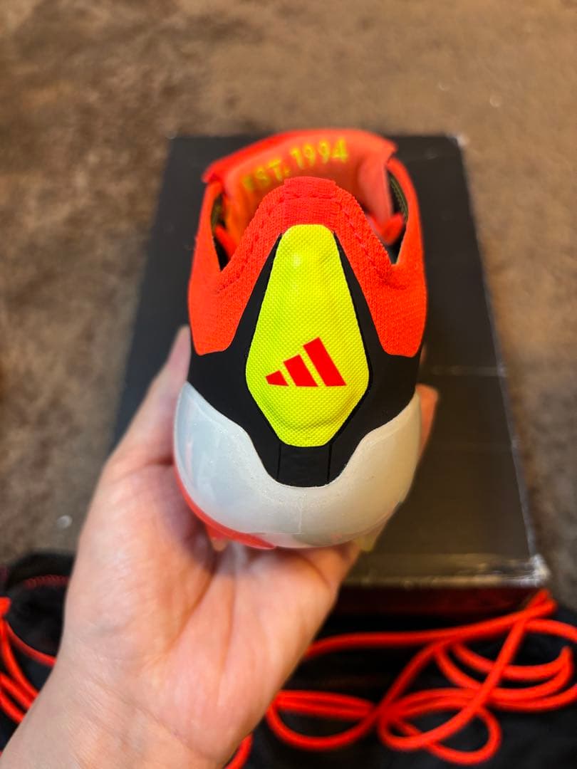 新品未使用⭐︎希少 adidas プレデター エリート FT FG 22.5cm