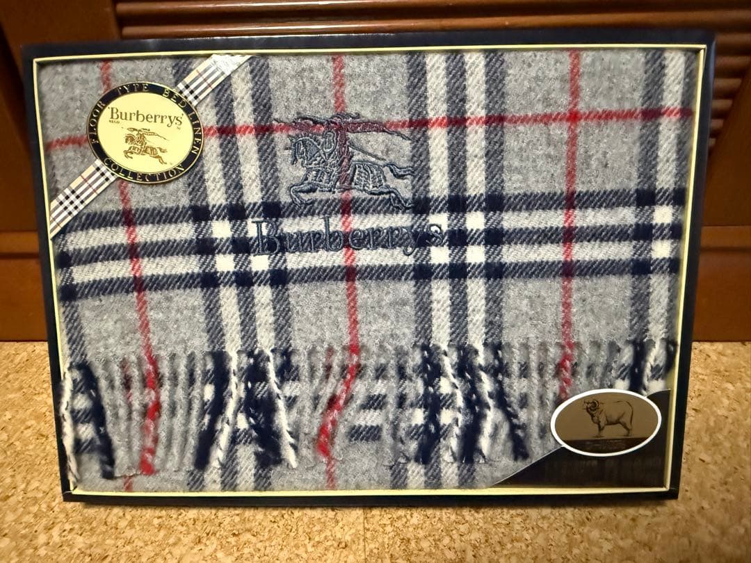 バーバリー　ひざ掛け / ブランケット　ウール100％　グレー　マフラー