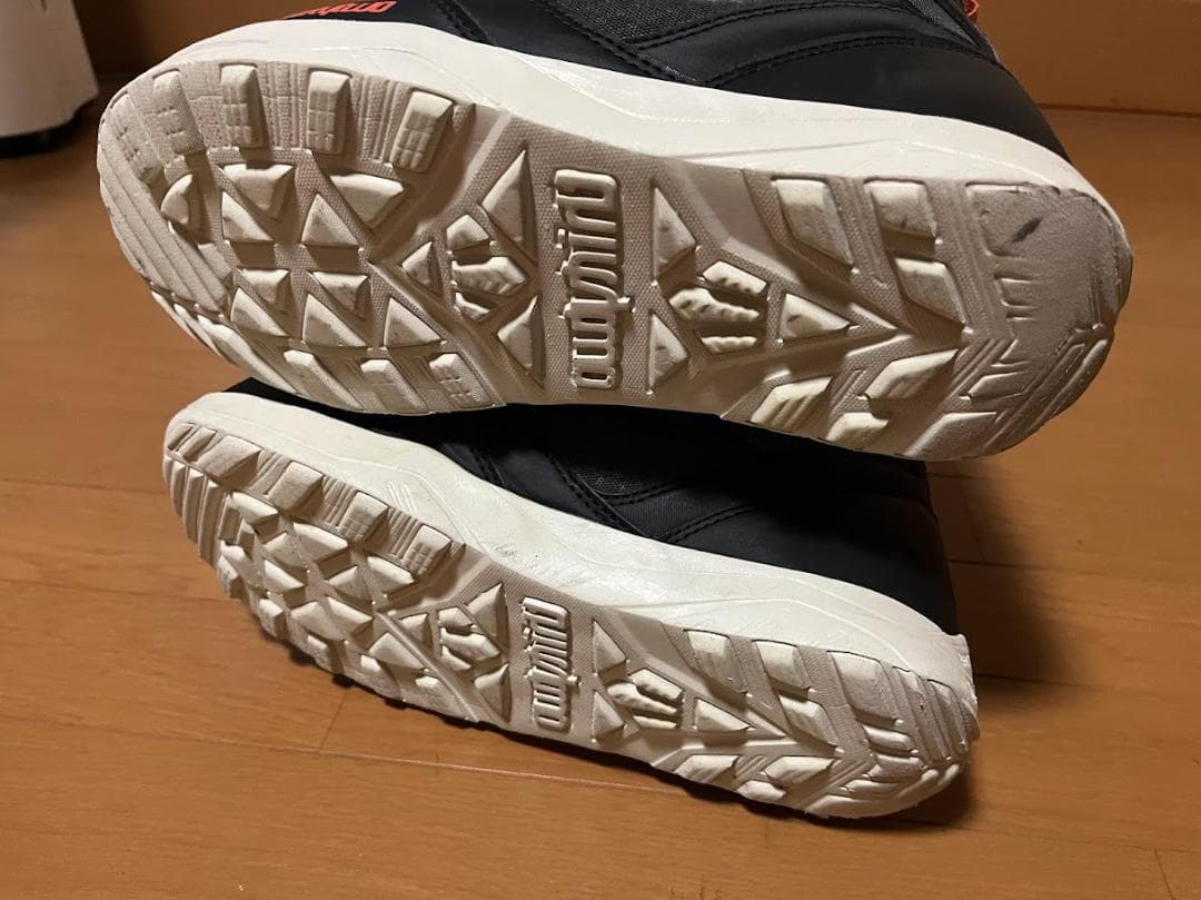 【年末値引き中！】22-23 thirtytwo STW DOUBLE BOA