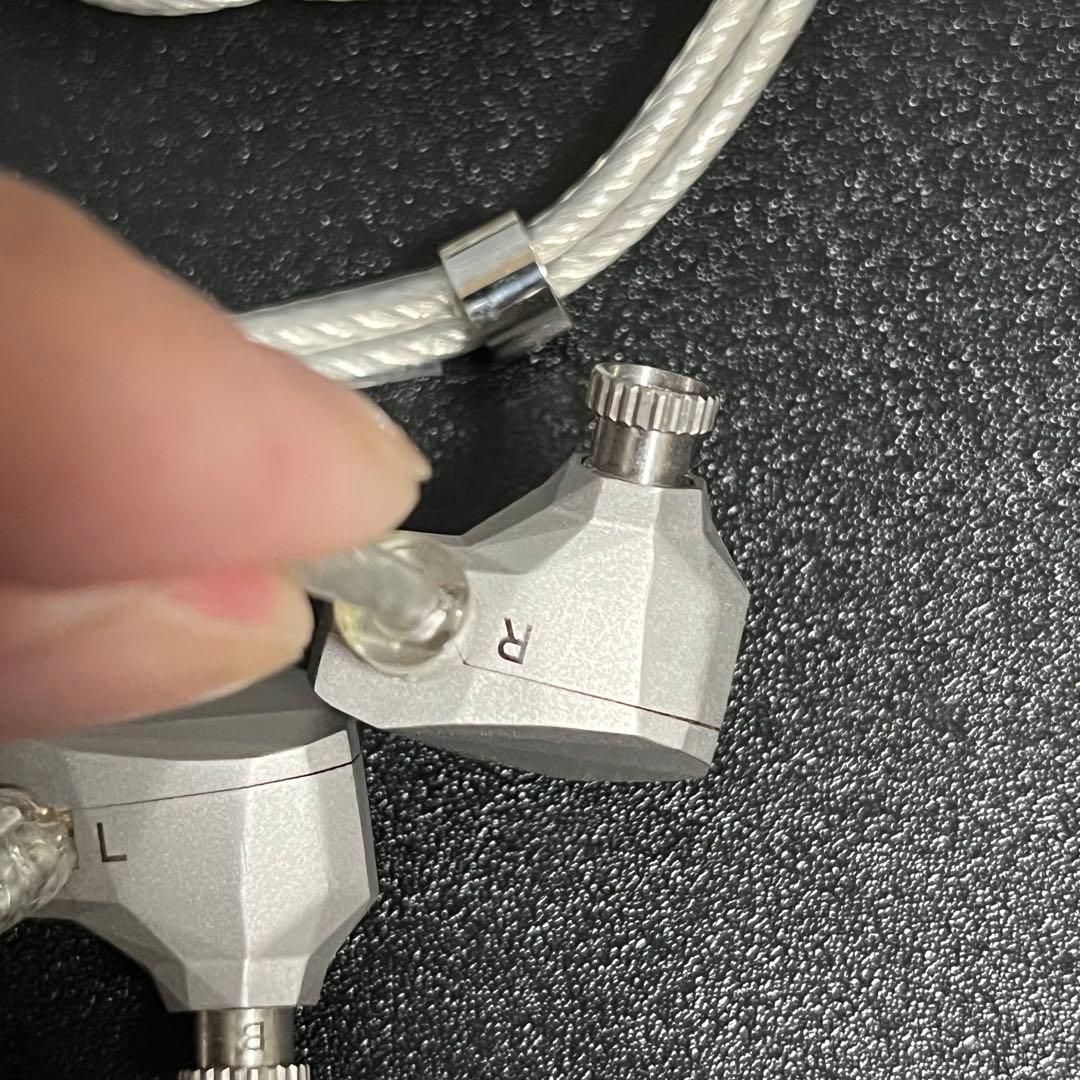 水月雨　moondrop Kadenz イヤホン　美品