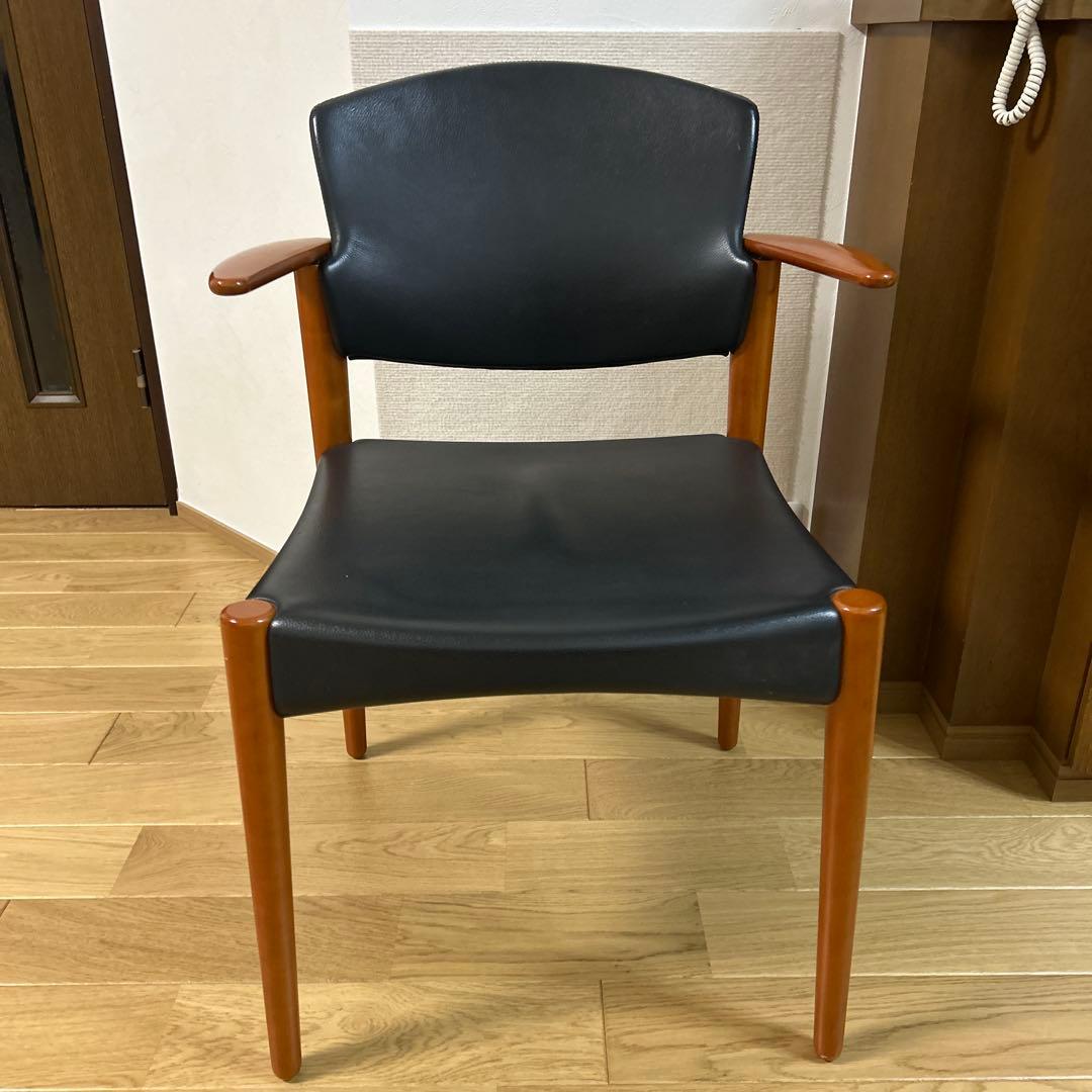 アルフレックス　ダイニングチェアー